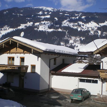 Haus Peter Schiestl Apartment Zell am Ziller Luaran gambar