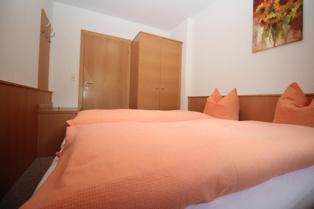 Haus Peter Schiestl Apartment Zell am Ziller Bilik gambar