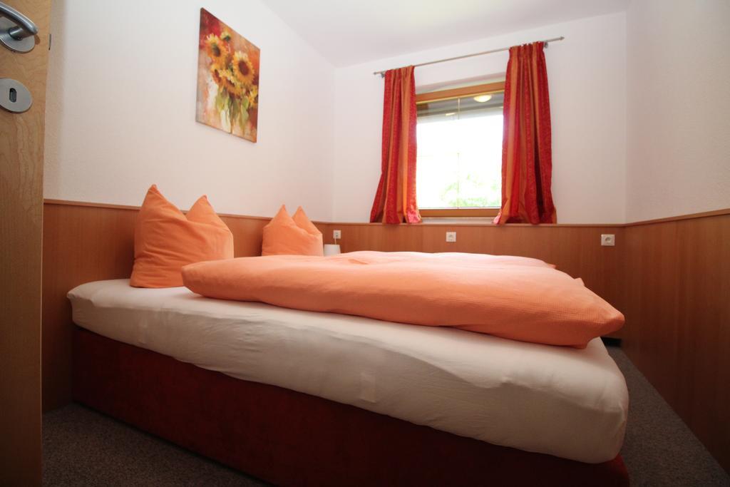 Haus Peter Schiestl Apartment Zell am Ziller Bilik gambar