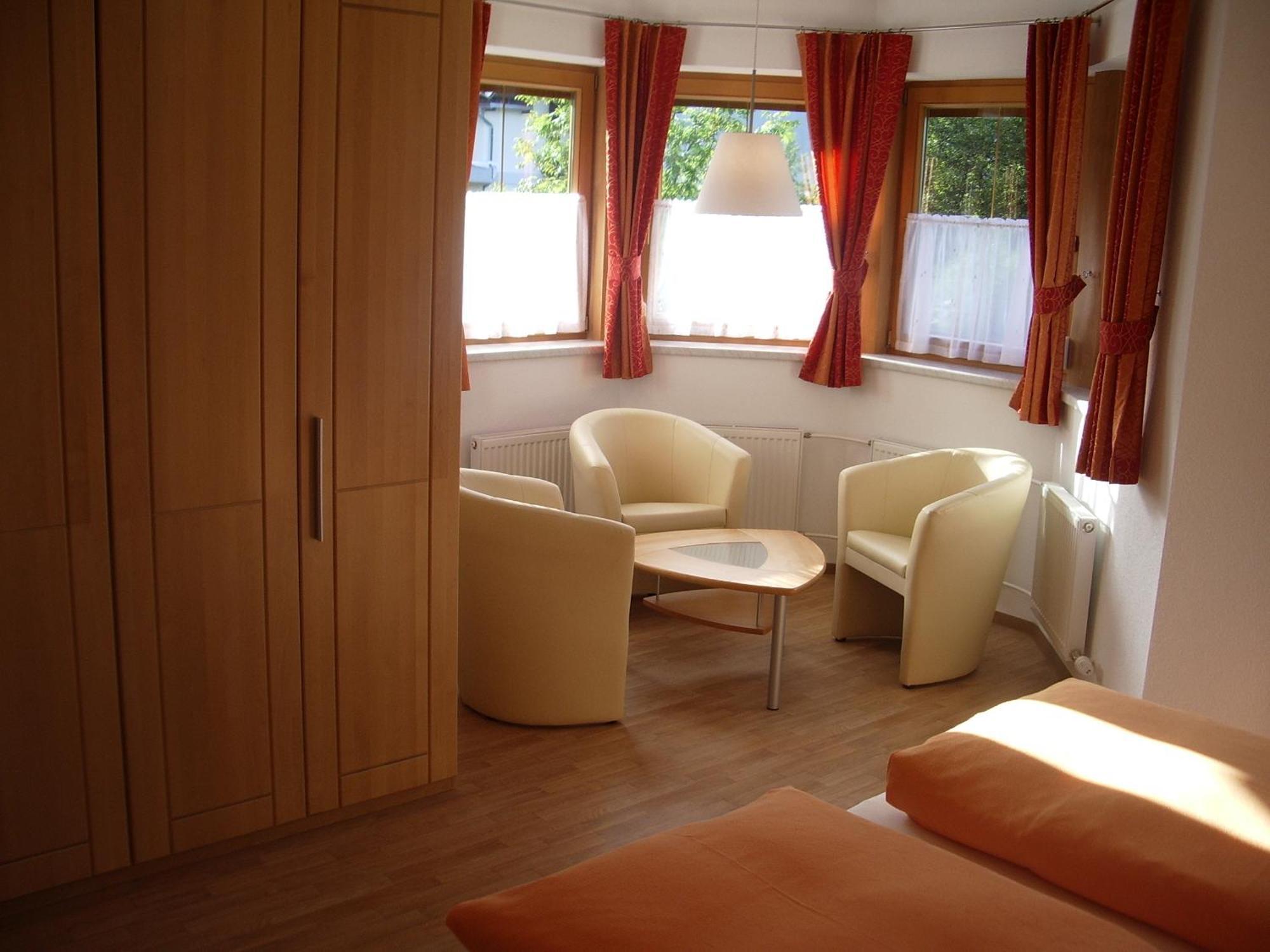 Haus Peter Schiestl Apartment Zell am Ziller Luaran gambar