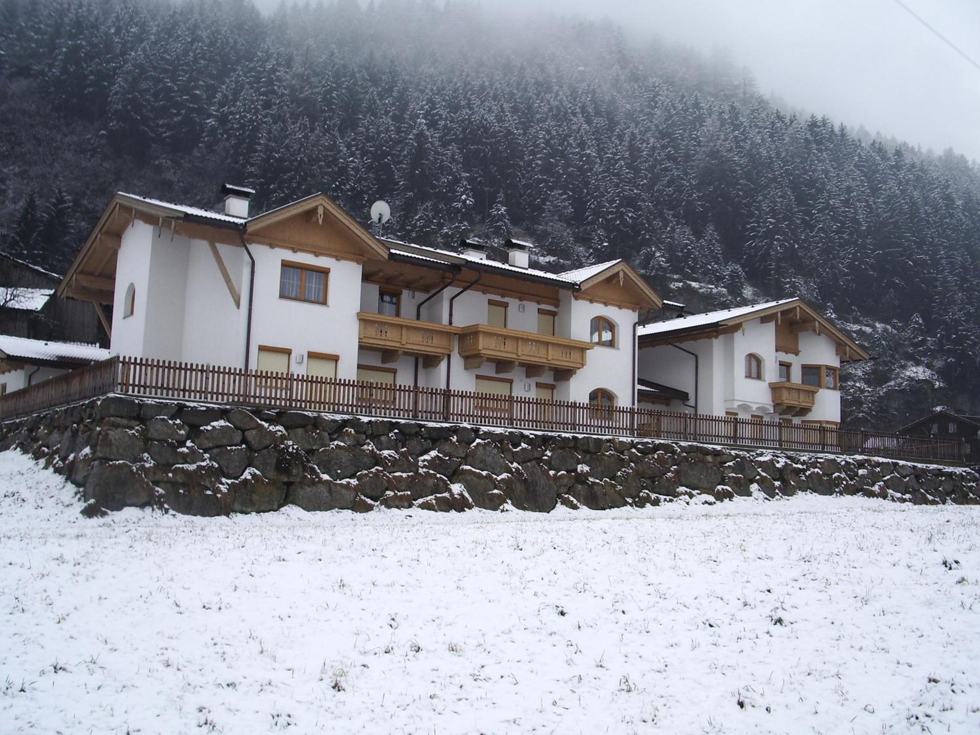 Haus Peter Schiestl Apartment Zell am Ziller Luaran gambar