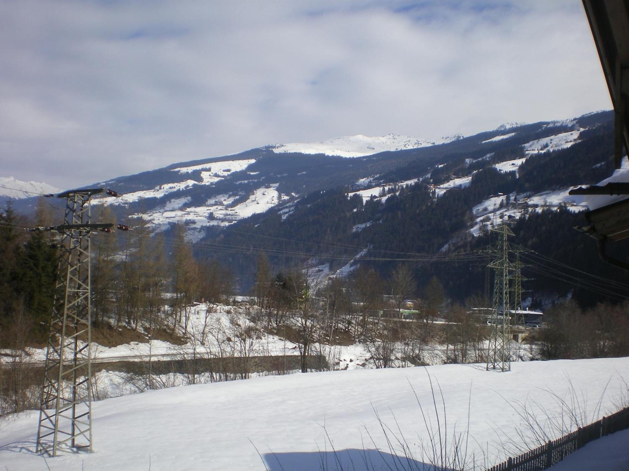 Haus Peter Schiestl Apartment Zell am Ziller Luaran gambar