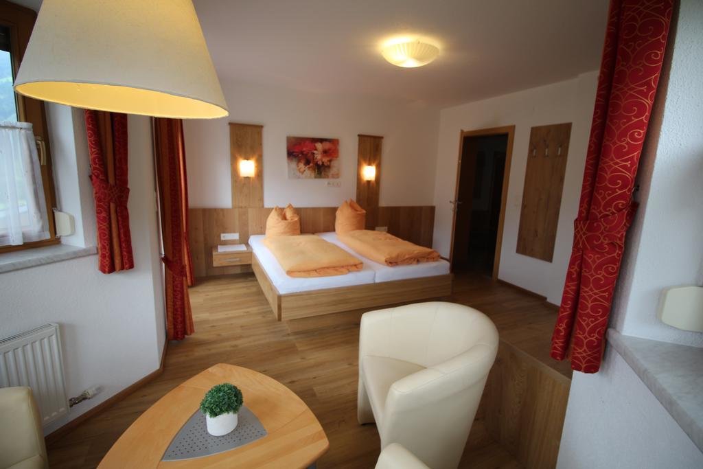 Haus Peter Schiestl Apartment Zell am Ziller Luaran gambar