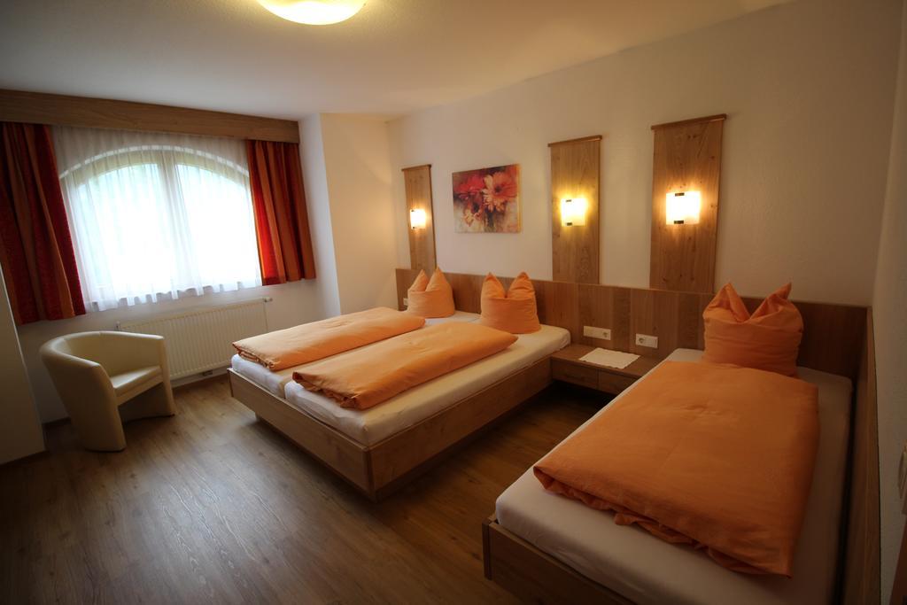 Haus Peter Schiestl Apartment Zell am Ziller Luaran gambar