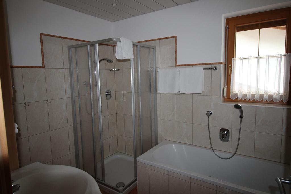 Haus Peter Schiestl Apartment Zell am Ziller Luaran gambar